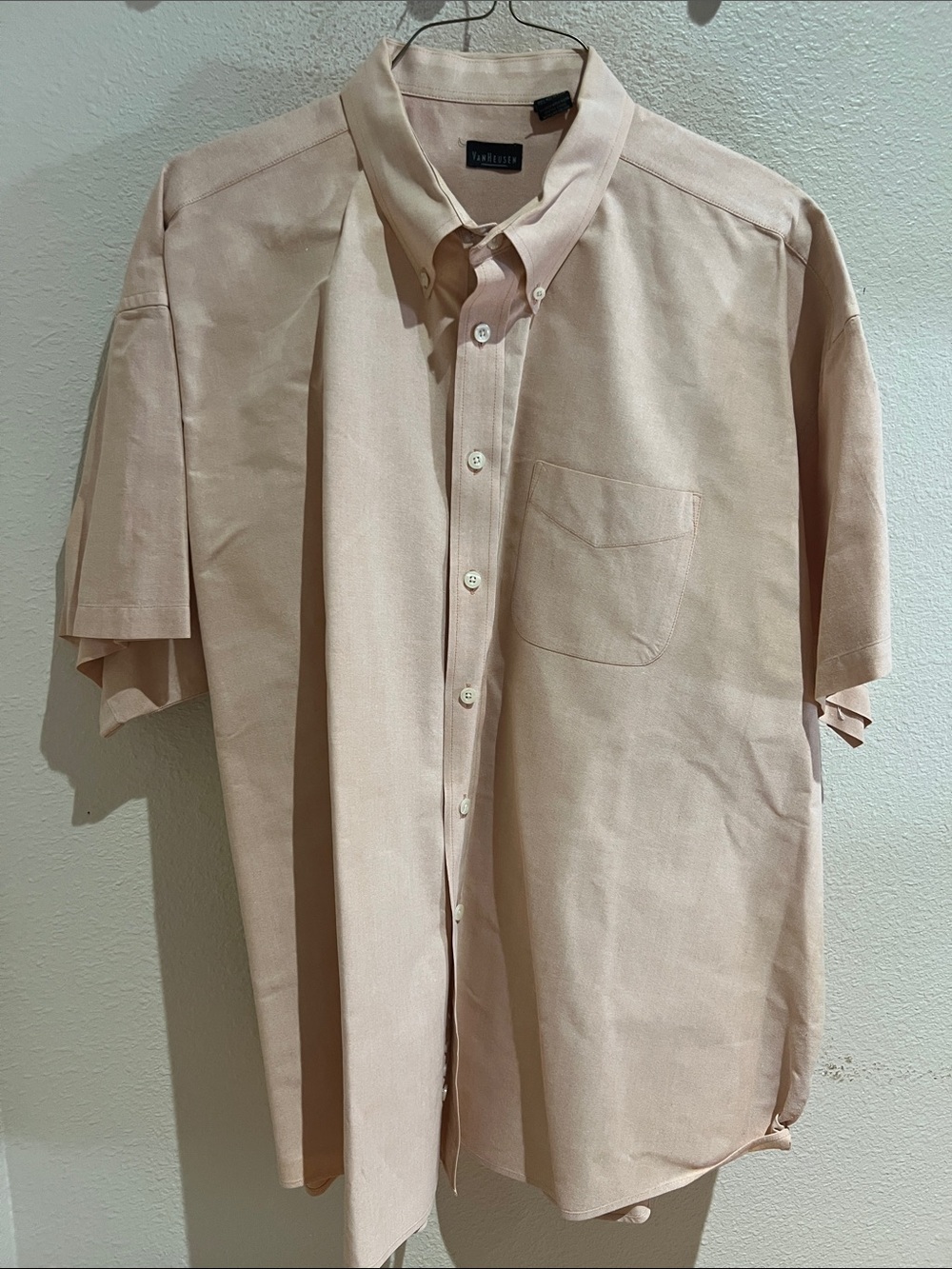 Van Heusen Men's Short Sleeve Button-Down Shirt in Light Peach